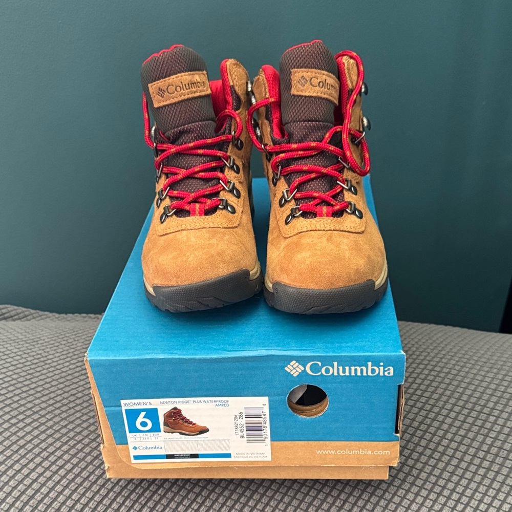 Columbia- Women’s “Newton Ridge Plus Waterproof Amped” Brown and Red Boots. NWOT